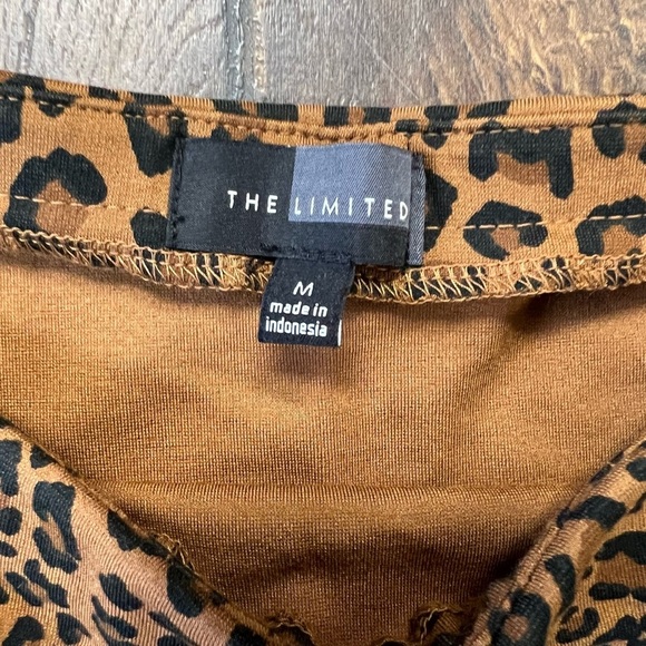 The Limited cheetah print skirt SZ MED - Picture 2 of 3